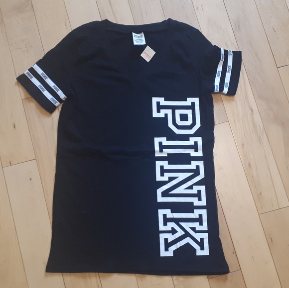 🎉2 for 1🎉 PINK and Ardene Tees - Picture 3 of 8